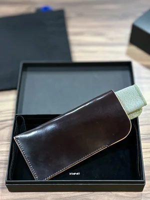 Kunei Horween Shell Cordovan Optical Case — Thumb Thimble Kunei Horween Shell Cordovan Optical Case — Thumb Thimble